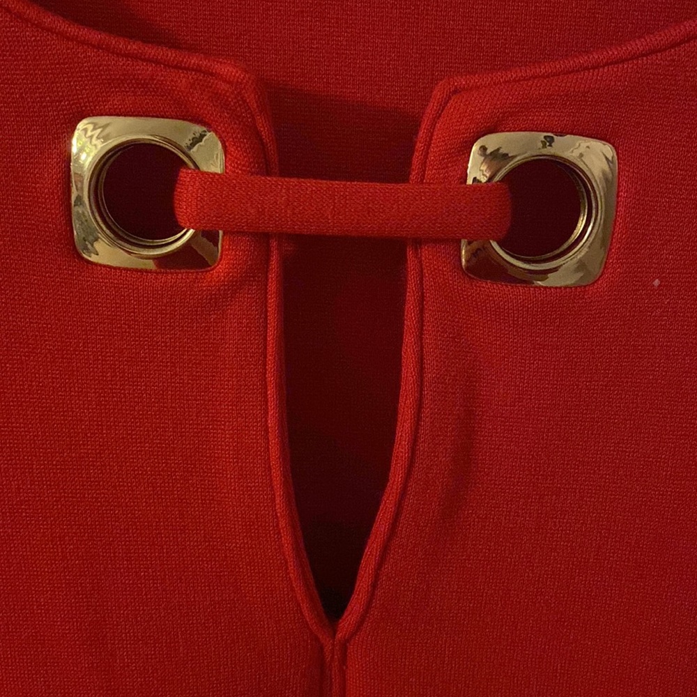 NEVER WORN Chicos red top - Picture 2 of 3